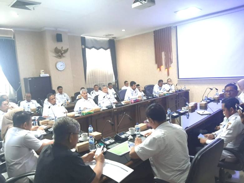 Komisi II DPRD Kalsel Audiensi Bersama Kadin Provinsi Kalsel Untuk Perkuat Ekonomi Banua