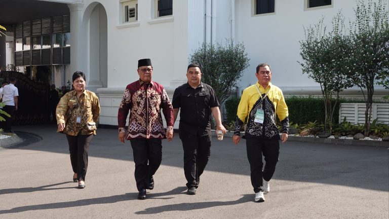 Diundang Khusus Presiden Di Istana Negara, Paman Birin : Pers Itu Teman Yang Baik Dalam Membangun Daerah