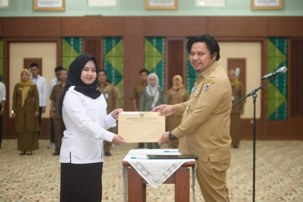 Serahkan SK P3K Teknis Fungsional, Paman Birin Berpesan Jadi ASN yang Berintegritas, Profesional dan Inovatif dan Wajib Taat Pada UUD 45