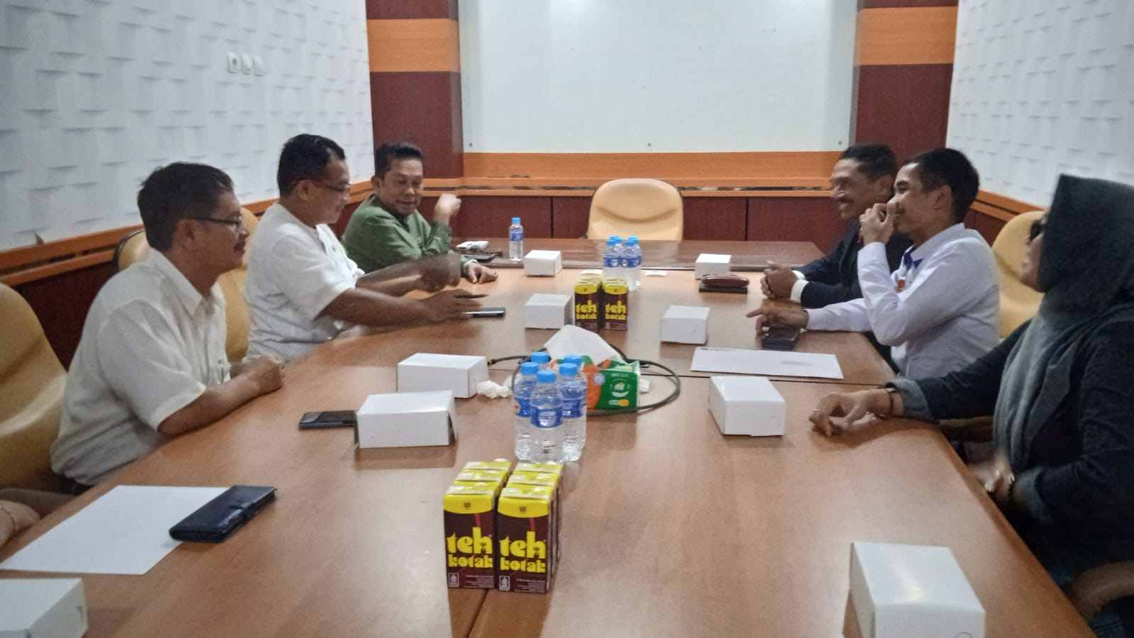 Peradi Banjarmasin Serahkan MoU Lanjutan ke ULM Banjarmasin