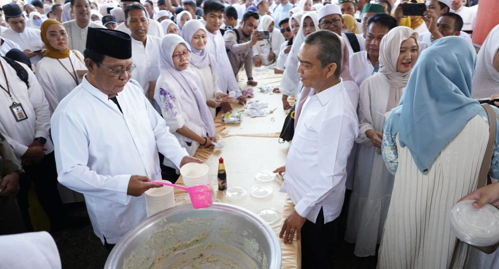 Rayakan Dengan Bubur Asyura, Pemprov Kalsel Peringati 10 Muharram Bersama Seluruh Jajaran SKPD