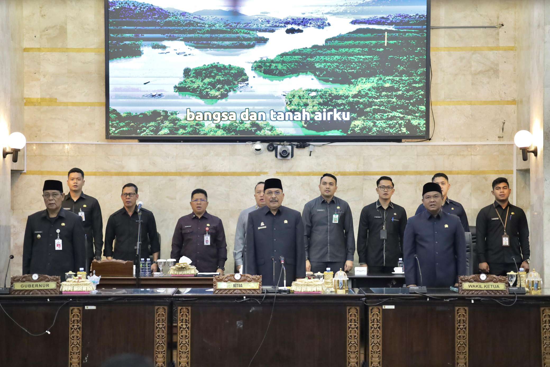 Rapat Paripurna Perdana DPRD Kalsel, Bentuk 7 Fraksi