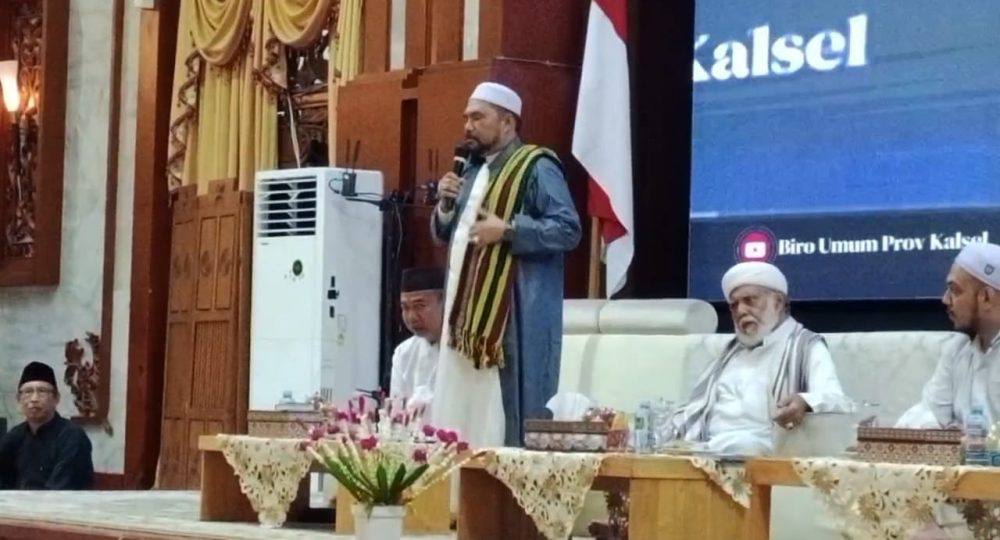 Resmi Ditutup, Guru Supian Al- Banjari Sampaikan Tausiyah di Hari Terakhir Gema Maulid 40 Malam