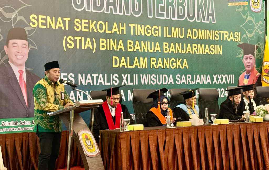 Gubernur Kalsel Harapkan Lulusan STIA Bina Banua Menjadi Generasi yang Inovatif, Kreatif dan Berdaya Saing