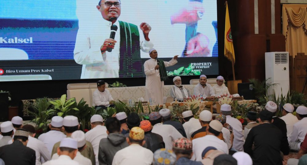 Malam ke -36 Gema Maulid Hadirkan Ustadz Marbawi Zamzam dari Pondok Pesantren Yasin Banjarbaru