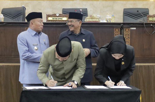 Perda Diharapkan Bisa Beri Manfaat, APBD Kalsel Tahun 2025: Pendapatan 10 Triliun, Belanja 11 Triliun