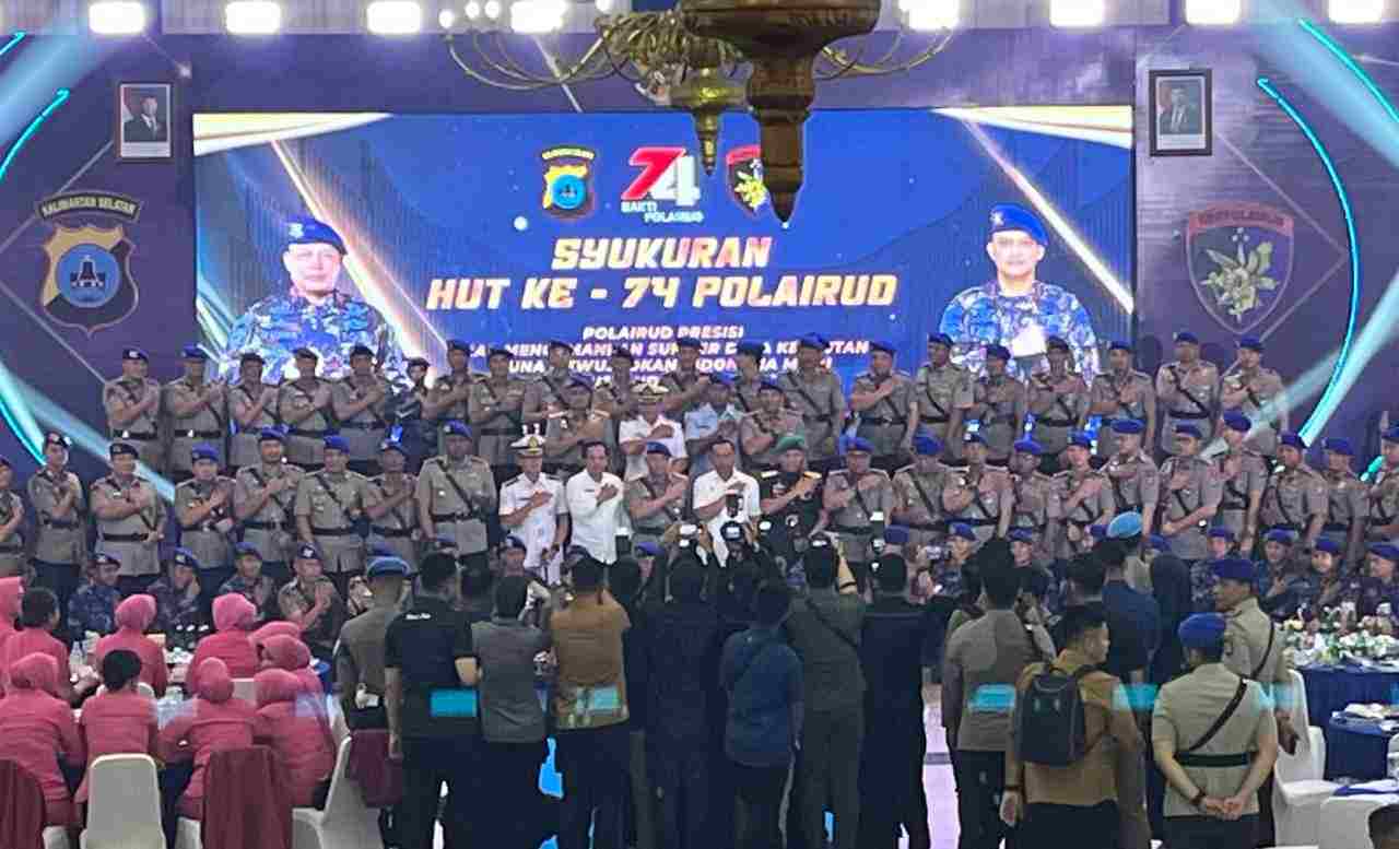 Kapolda Kalsel Tekankan Agar Polairud Tak Kendor Amankan Perairan Demi Kelancaran Perekonomian