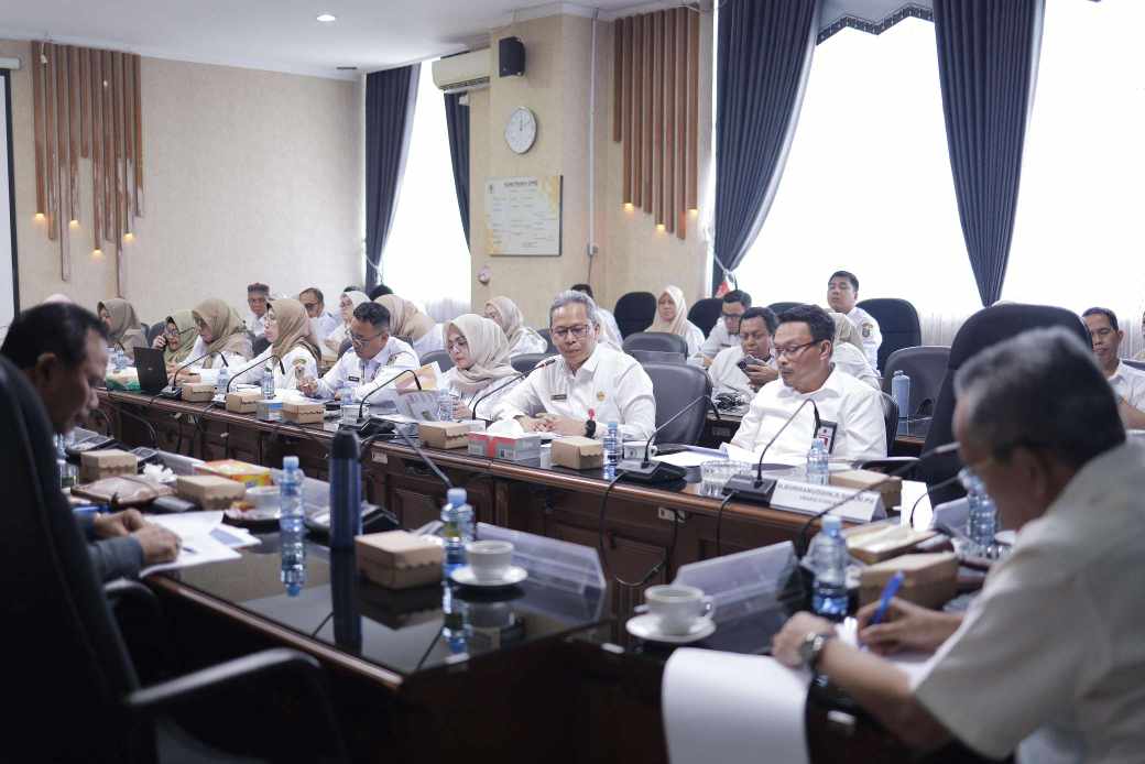 DPRD Kalsel Evaluasi Pendapatan 16 BLUD Milik Pemerintah Provinsi Kalsel