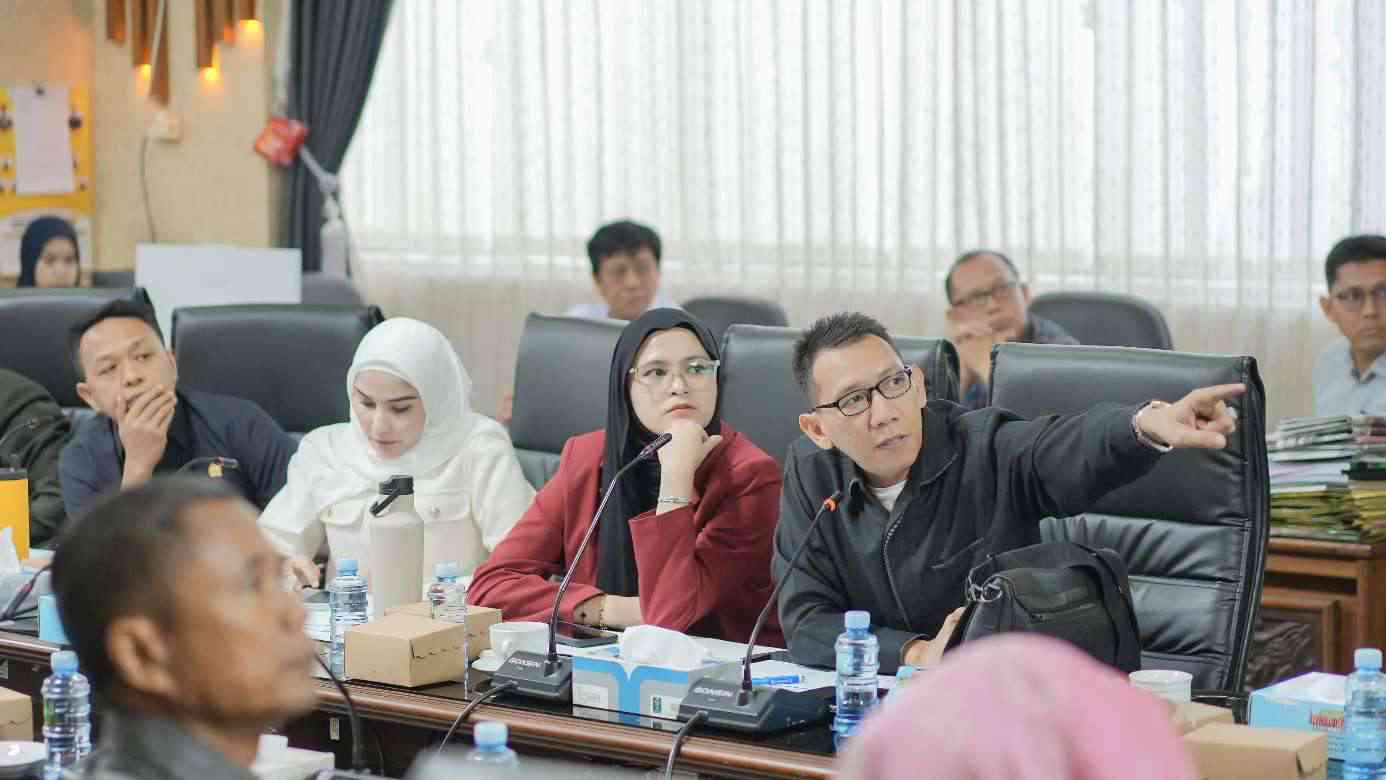 Tingkatkan Ekonomi Lokal, Komisi III DPRD Kalsel Bahas Pengembangan Bandara Syamsuddin Noor