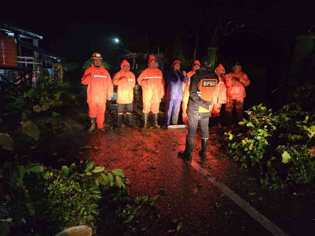 Akibat Cuaca Ekstrem, BPBD Tanggulangi 5 Bencana Alam yang Terjadi di Kotabaru