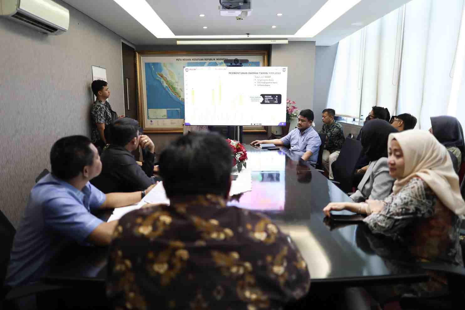 Wacana Pemekaran Tanah Kambatang Lima dan Gambut Raya, DPRD Kalsel Perdalam Informasi ke Kemendagri
