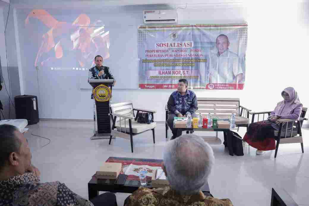 Ilham Nor Sosialisasikan Perda Pengelolaan Jasa Lingkungan di Kampus STIH Sultan Adam