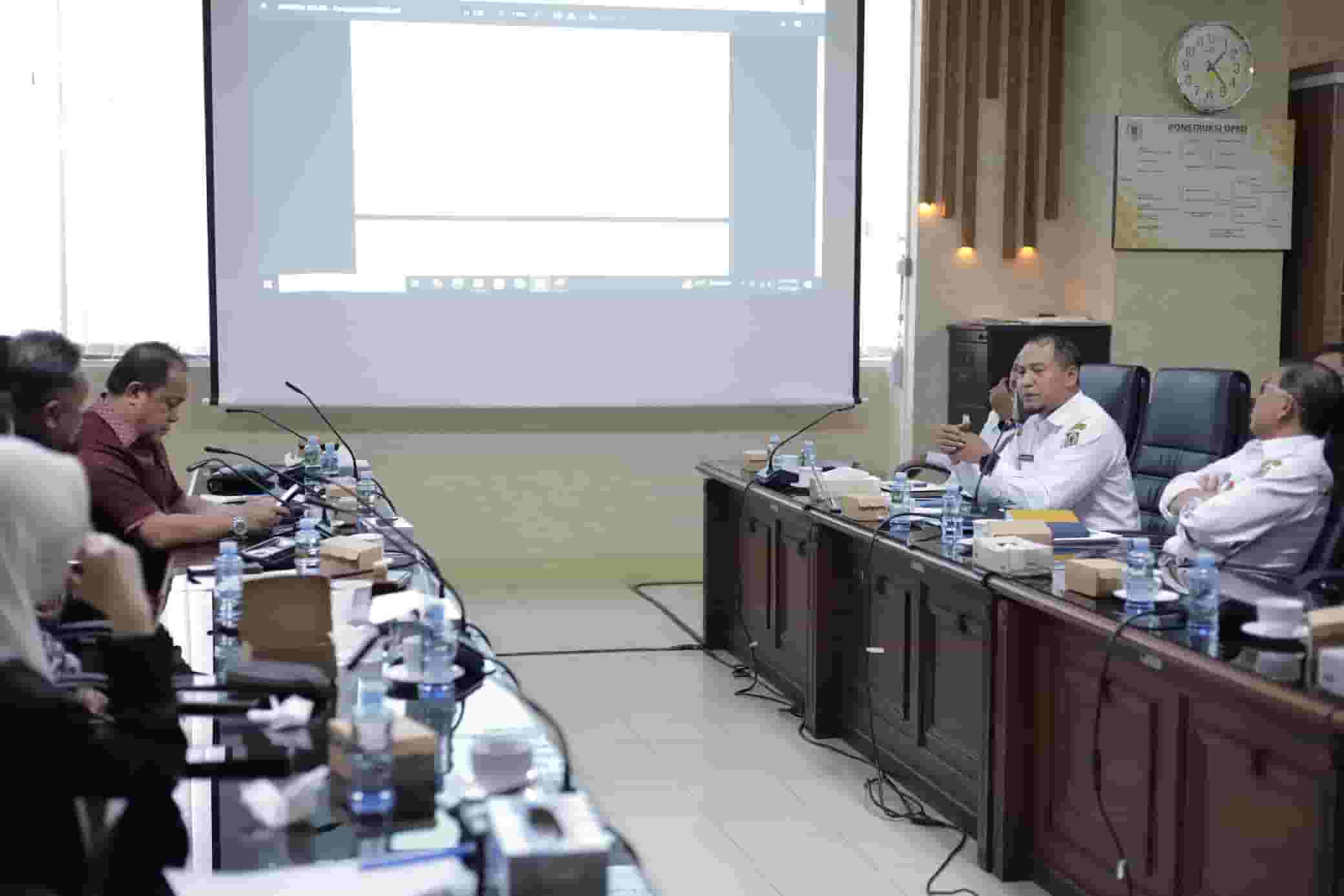 DPRD Kalsel Matangkan Raperda Pengelolaan Tambang, Soroti Pembagian Kewenangan dan Perizinan