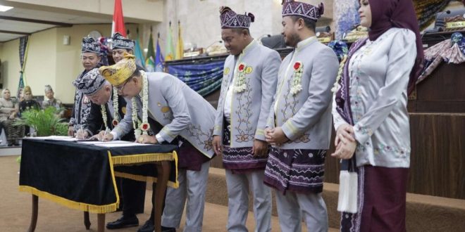Gubernur dan Pimpinan DPRD Tandatangani KUA PPAS APBD 2026