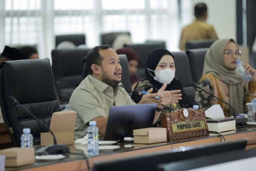 Tekankan Efisiensi Anggaran, Banggar DPRD Kalsel Ingatkan Tanpa Mengganggu Pelayanan Publik