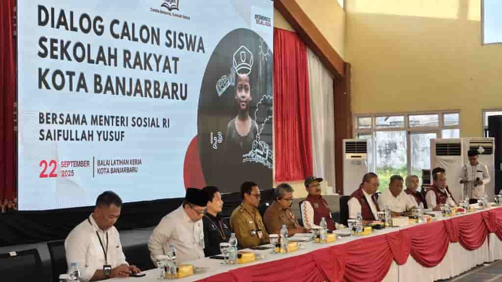 Mensos Tinjau Persiapan Sekolah Rakyat di Kalsel, Himpun Ratusan Siswa