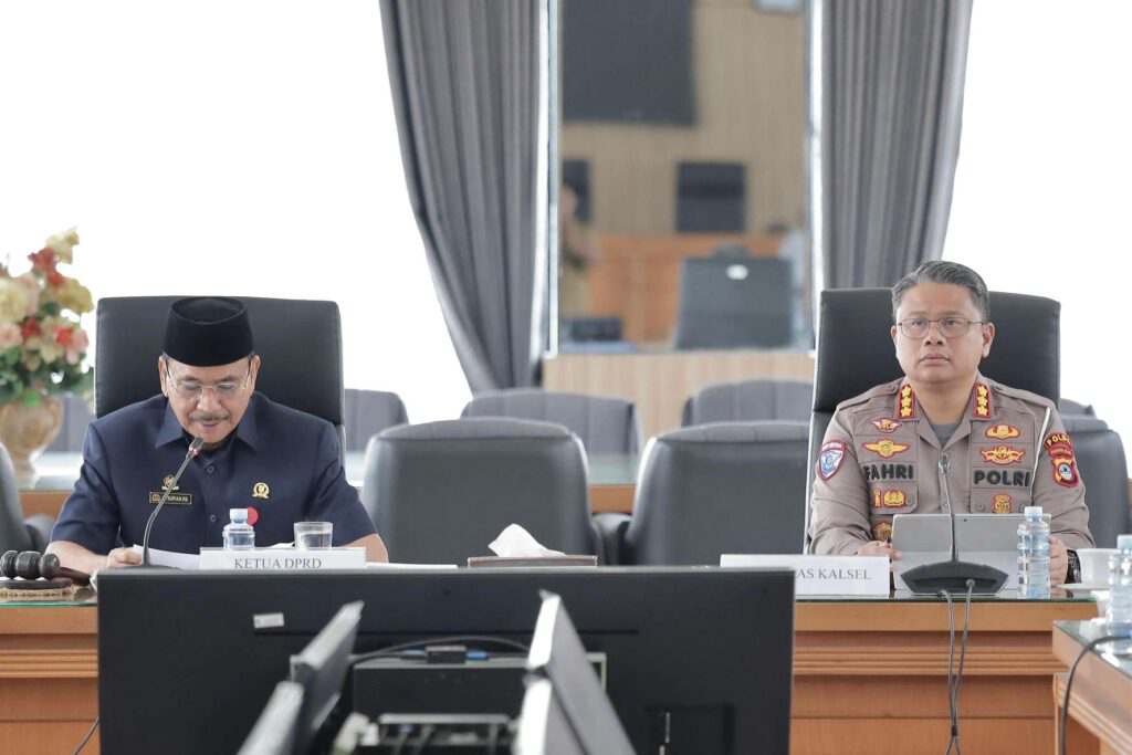 DPRD Kalsel dan PMII Gelar Audiensi Bahas Penegakan Perda Angkutan Tambang dan Sawit