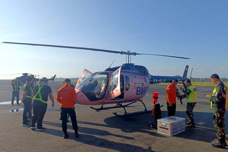 Pencarian Hari ke-2 Helikopter Eastindo Air yang Hilang Kontak di Tanah Bumbu, 140 Personel Gabungan Terlibat, Helikopter Mabes Polri Diluncurkan