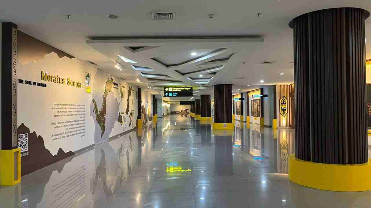 Sentuhan Nuansa Geopark Meratus Kini Siap Percantik Terminal Kedatangan di Bandara Syamsudin Noor
