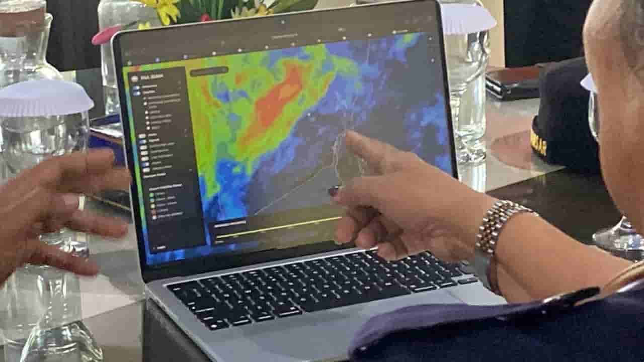 Briefing Cuaca Harian, BMKG Kawal Operasi SAR Helikopter Hilang