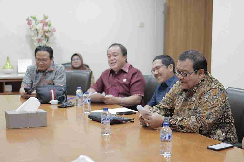 Pansus III DPRD Kalsel Dalami Regulasi Penyertaan Modal Bank Kalsel di Kantor Pusat Bank BJB