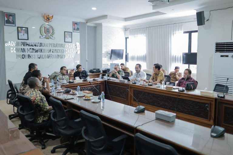 Sinergi Daerah Penghasil Migas, DPRD Kalsel Sambut Bupati Kabupaten Blora