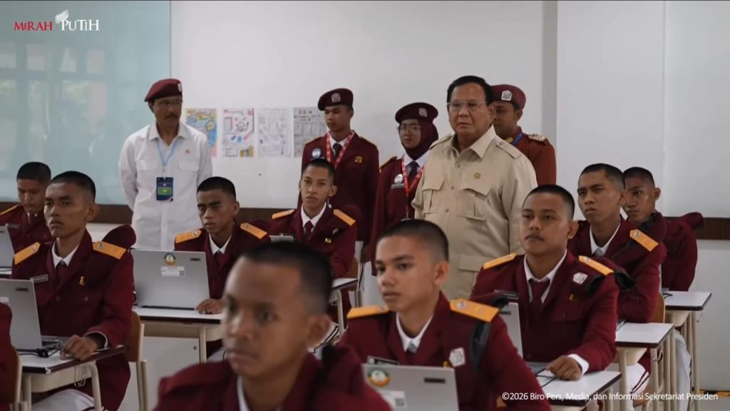 Dari Banjarbaru Presiden Prabowo Resmikan 166 Sekolah Rakyat dan Apresiasi Seluruh Tim Pemangku Kepentingan