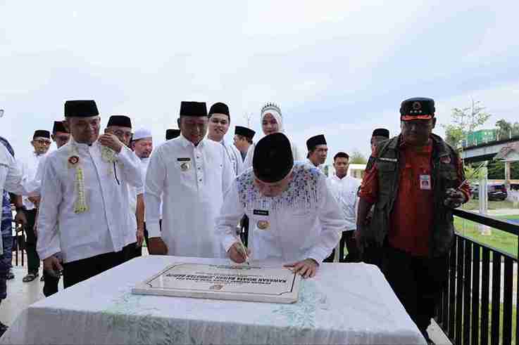 Kawasan Wisata Bawah Jembatan Barito Diresmikan