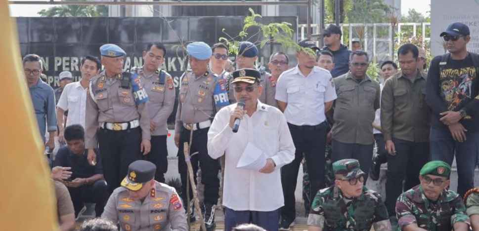 Demo BEM se-Kalsel, DPRD Siapkan RDP Bahas Sengketa Tanah