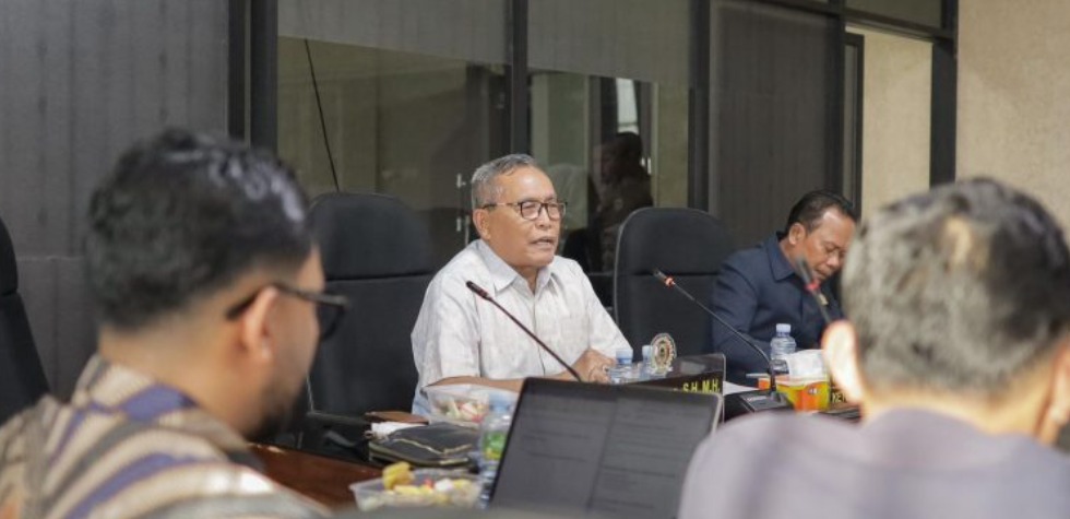 Pansus II DPRD Kalsel Dalami LKPj 2025, Soroti Peran BUMD