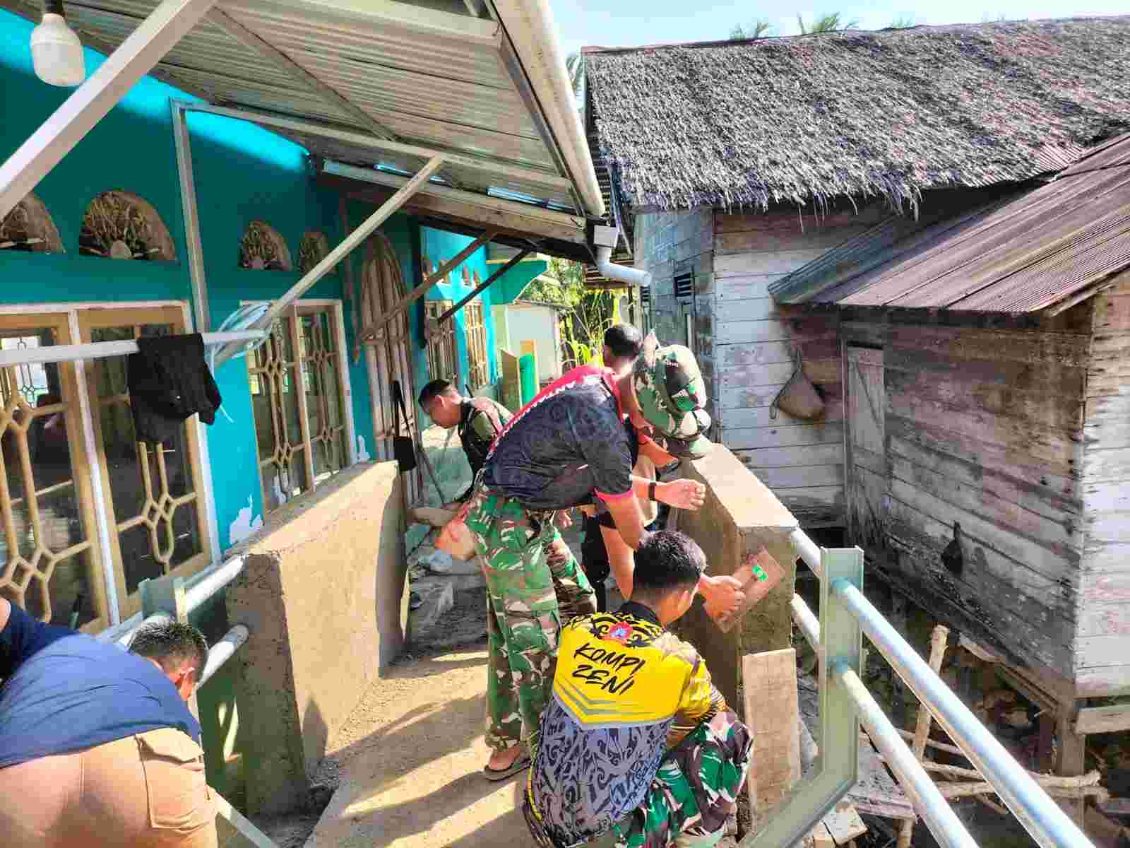 Kebersamaan TNI-Rakyat Dorong Percepat Pembangunan Jembatan Garuda di Paya Besar