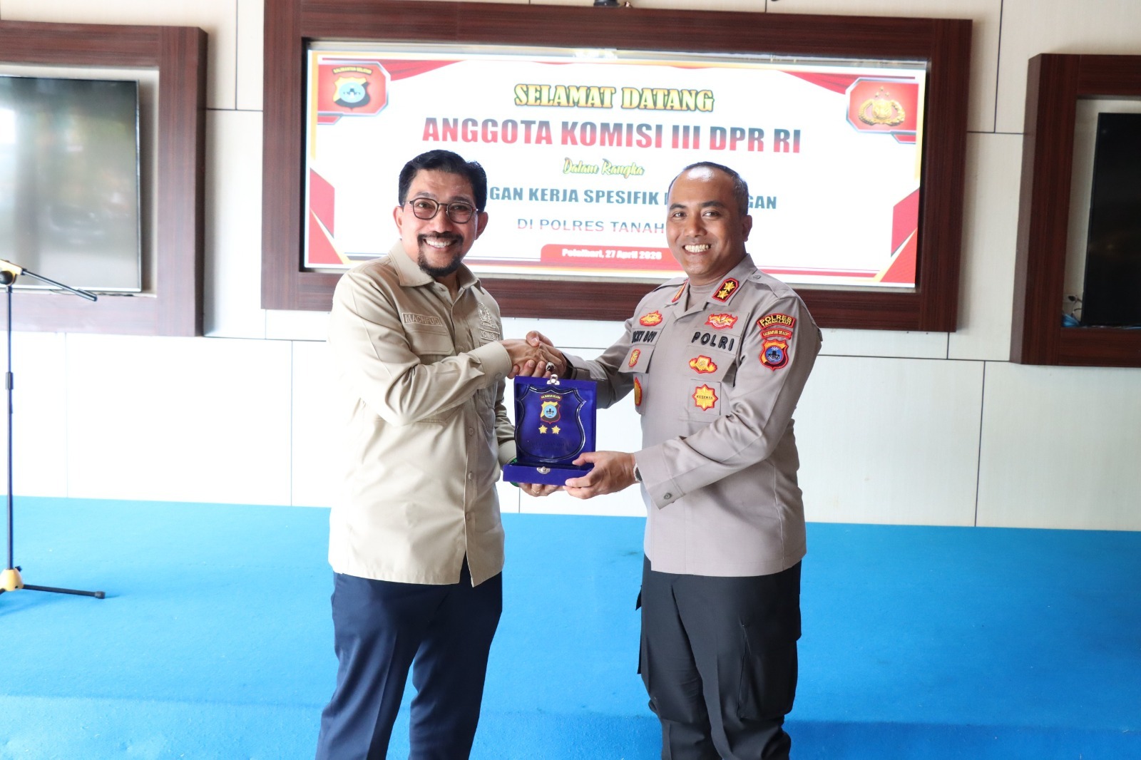 Kunjungi Mapolres Tala, Anggota Komisi III DPR Machfud Arifin Apresiasi Pengungkapan Kasus 1 Kg Sabu