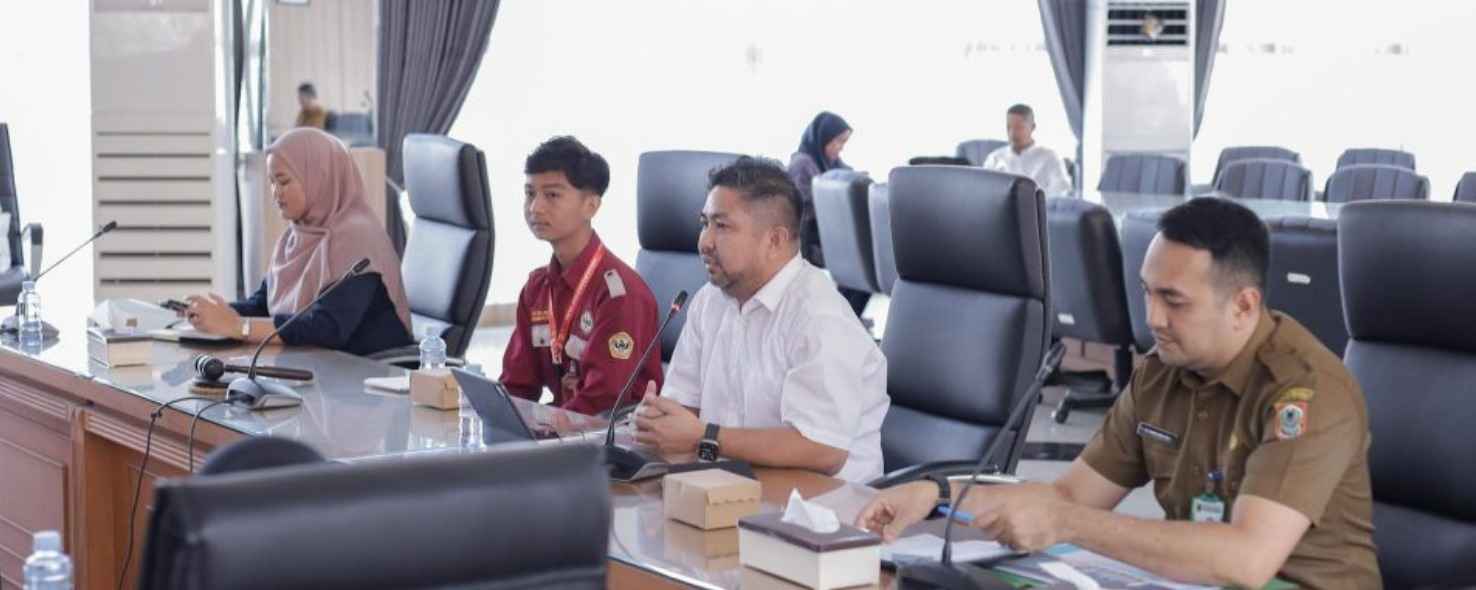 DPRD Kalsel Terima Kunjungan Mahasiswa, Bahas Kepemimpinan