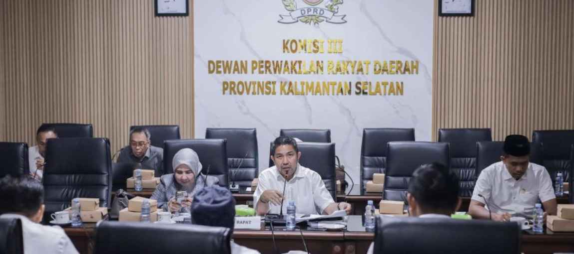 Pansus BBM DPRD Kalsel Fokus Cari Solusi Antrean dan Distribusi Tepat Sasaran
