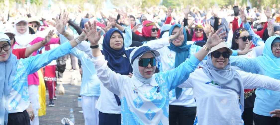 Ketua TP PKK Kalsel Bergembira Bersama Flashmob Kreasi Penggiat Jiwa, Tekankan Pentingnya Kesehatan Mental