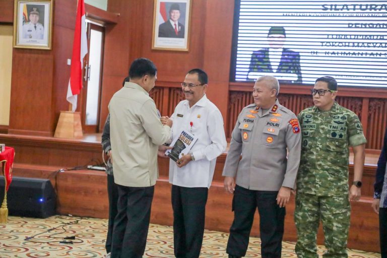 Perkuat Sinergi Pusat Dengan Daerah, Ketua DPRD Kalsel Apresiasi Silaturahmi Menko Polkam RI