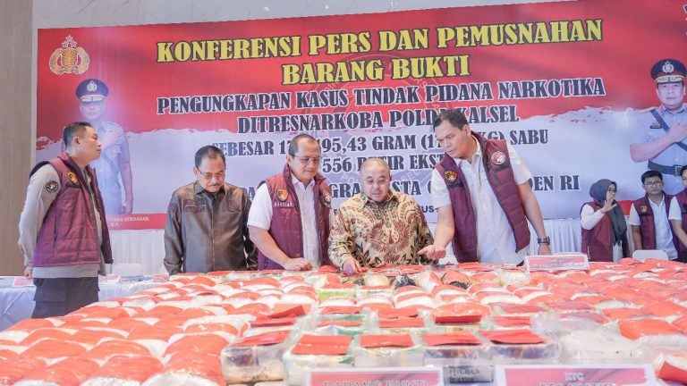 Samarkan 32 Kg Sabu Dalam Bungkus Teh China, 2 Pelaku Jaringan “Miming” Gembong Narkoba Kembali Ditangkap, Total BB Mei-Juli 172 kg Lebih Plus 556 Butir pil ekstasi