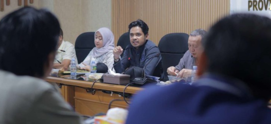 Komisi I DPRD Kalsel Soroti Payung Hukum hingga Dampak Kesehatan dalam Penanganan Karhutla