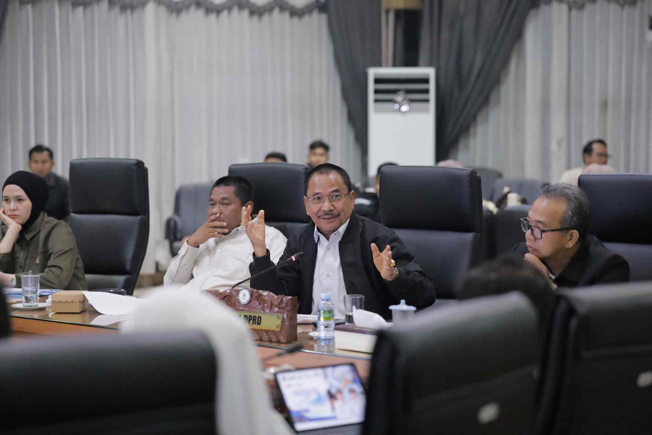 Banggar DPRD Kalsel Bahas RAPBD 2027 Rp 8,6 Triliun, TAPD :  Bersifat Dinamis, Angka Bisa Saja Berubah