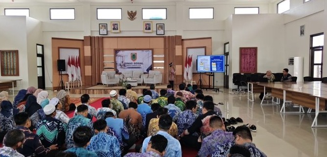 Dinsos Kalsel Dorong Masyarakat Manfaatkan Perlinsos Digital, Tekankan Akurasi Data