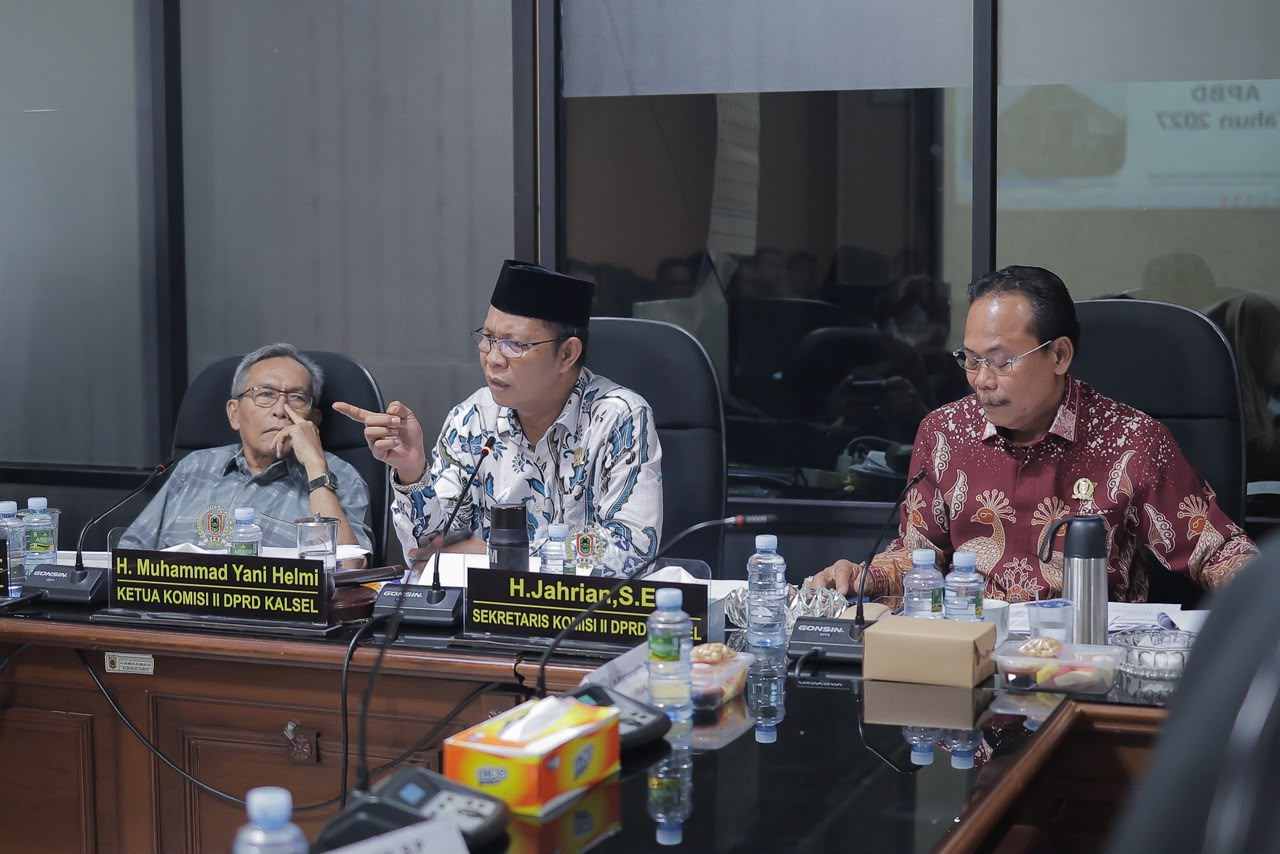 Komisi II DPRD Kalsel Kecewa Berat Kadis Koperasi dan Kadisdag Tak Hadir Rapat Bahas Renja 2027